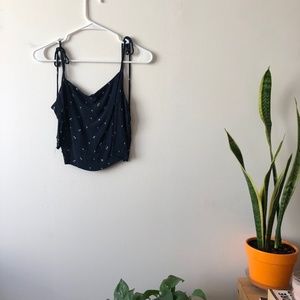 Brandy Melville Cropped Tank Blouse